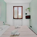 Apartament -piscina E Parcheggio- Casa A Pochi Passi Dal