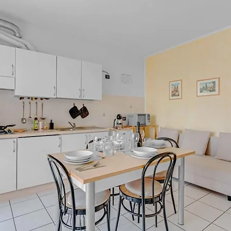 Apartment -piscina E Parcheggio- Casa A Pochi Passi Dal